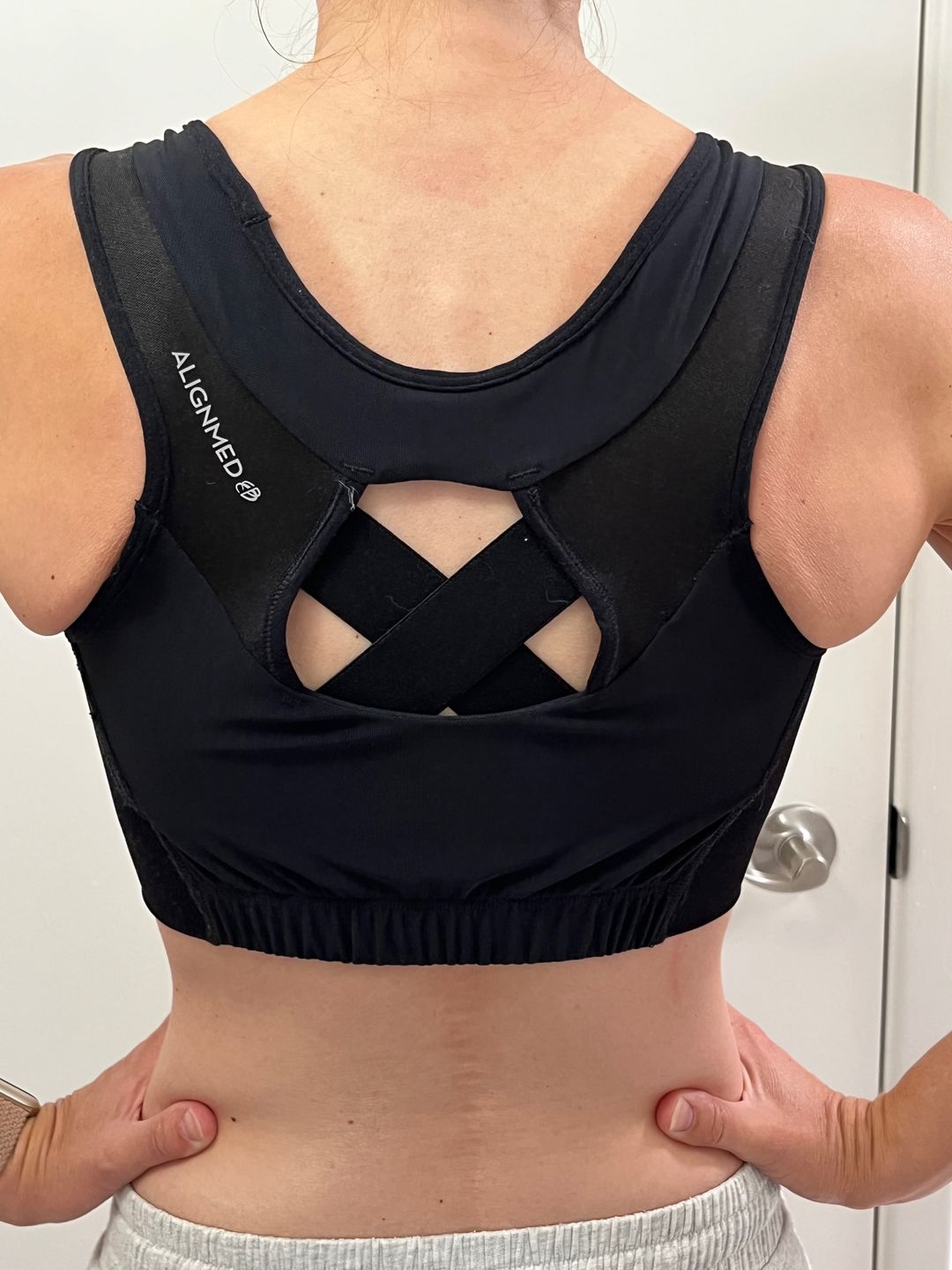 Customer photo review of AlignMe™ Pullover Posture Sports Bra For Women