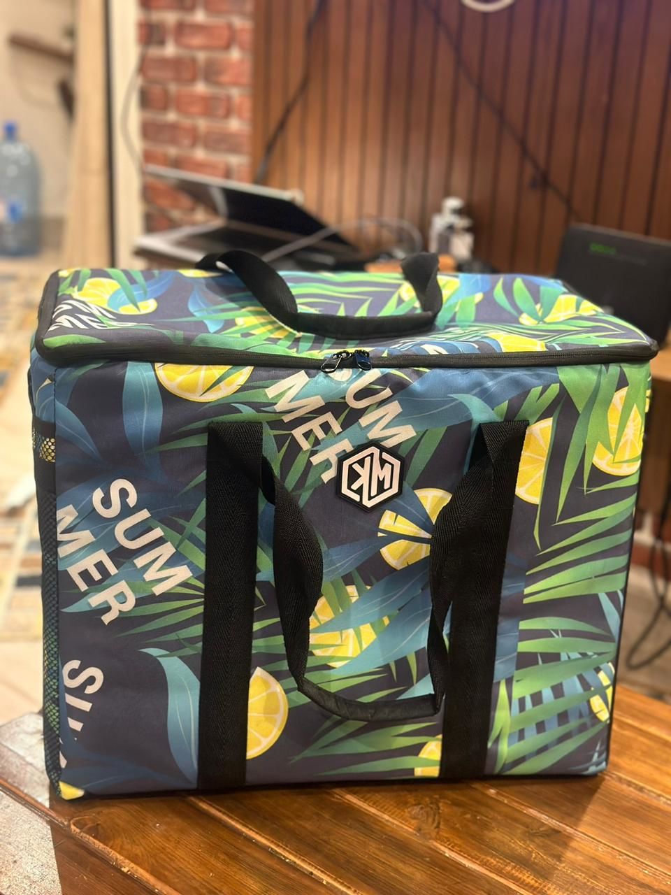 Customer photo review of Tropical Lemon slices Thermal Bag