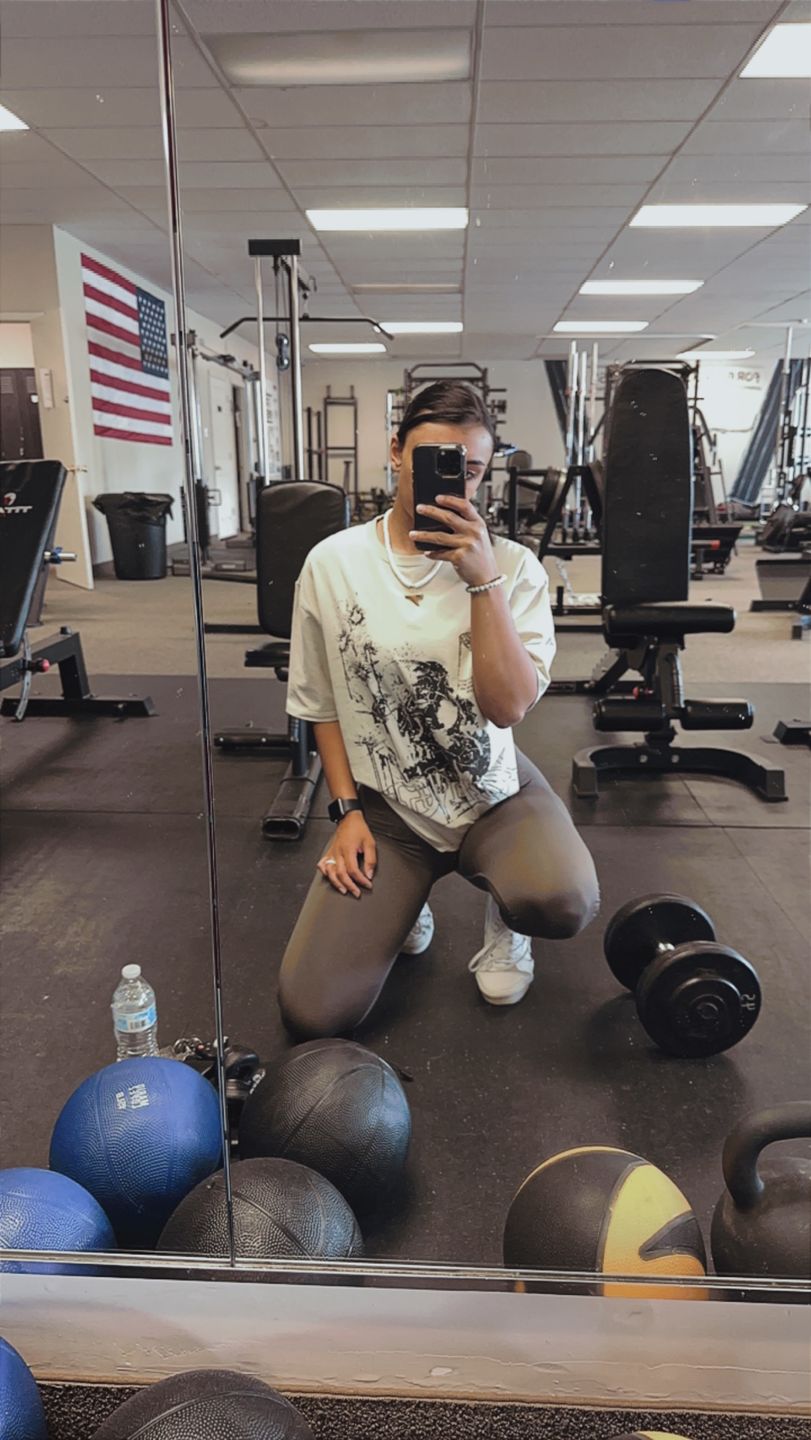 Customer photo review of W427 Phantom Oversized Tees