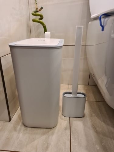 Customer photo review of Flexy Silicone Toilet Brush