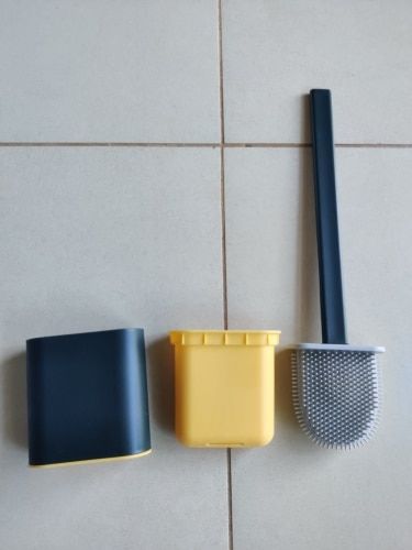 Customer photo review of Flexy Silicone Toilet Brush