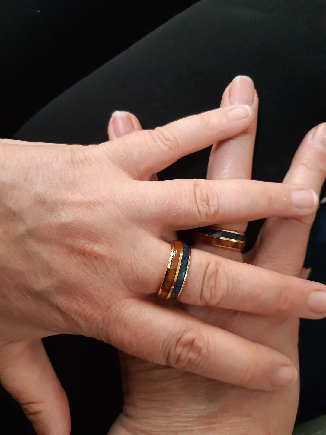 Customer photo review of The Golden Blue 8mm Wonder Ring