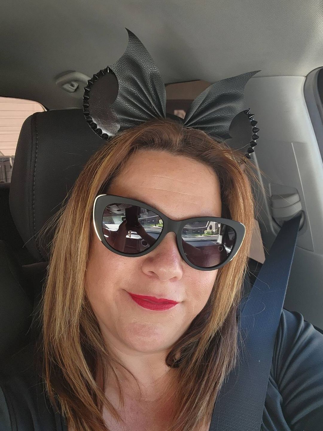 Customer photo review of Bat Bow Spikes Mickey Ears
