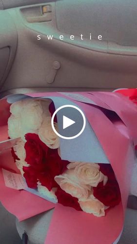 Customer video review of White & Red Bouquet