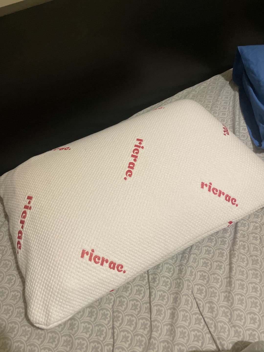 Customer photo review of Wavy Memory Foam Pillow