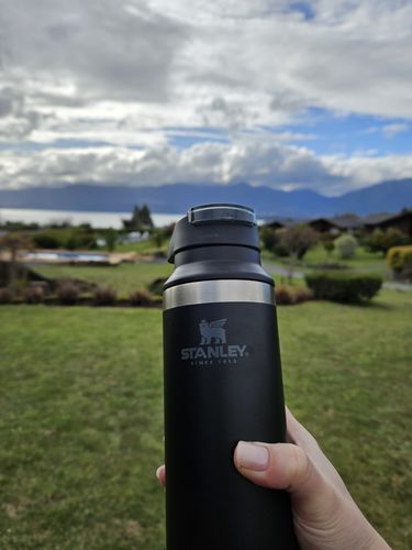Customer photo review of Mug Switchback Adventure Series Negro | 473 ml