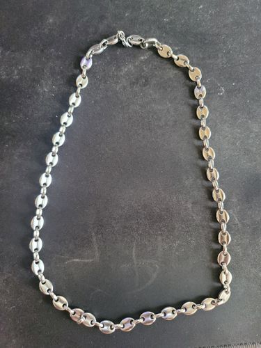 Customer photo review of Collier grains de café en acier inoxydable