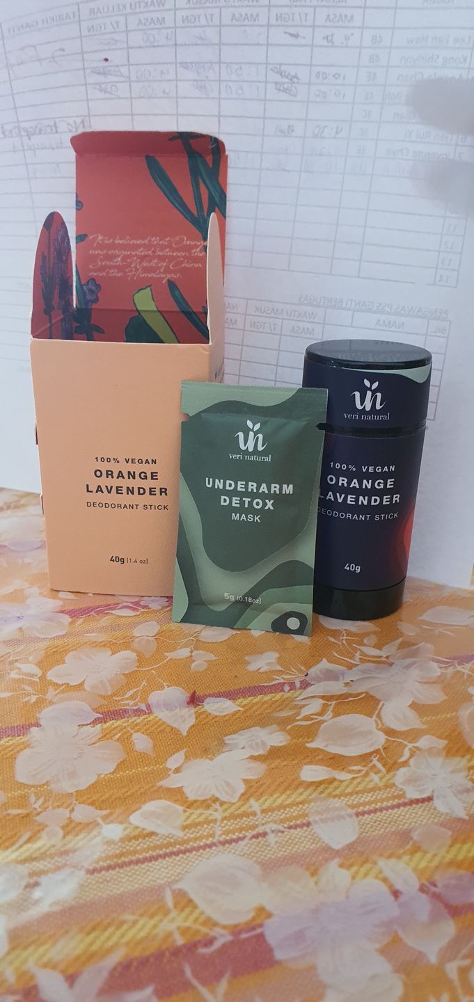 Customer photo review of Veri Natural Deodorant Stick