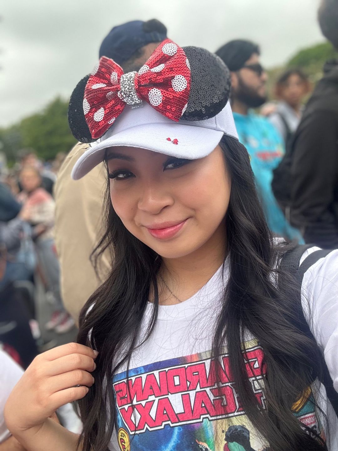 Customer photo review of Pink Bow White Minnie Visor