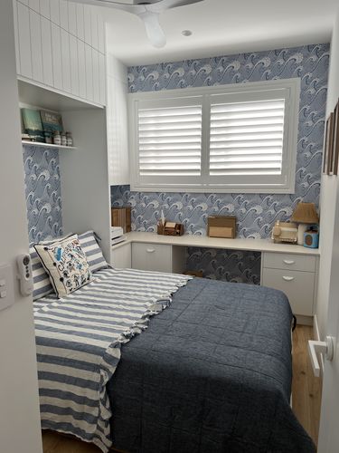 Customer photo review of Classic Waves in Ocean Blue Wallpaper