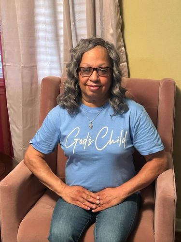 Customer photo review of Big Signature Tee " Carolina Blue "