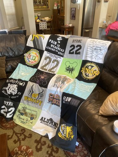 Customer photo review of Classic T-Shirt Blanket