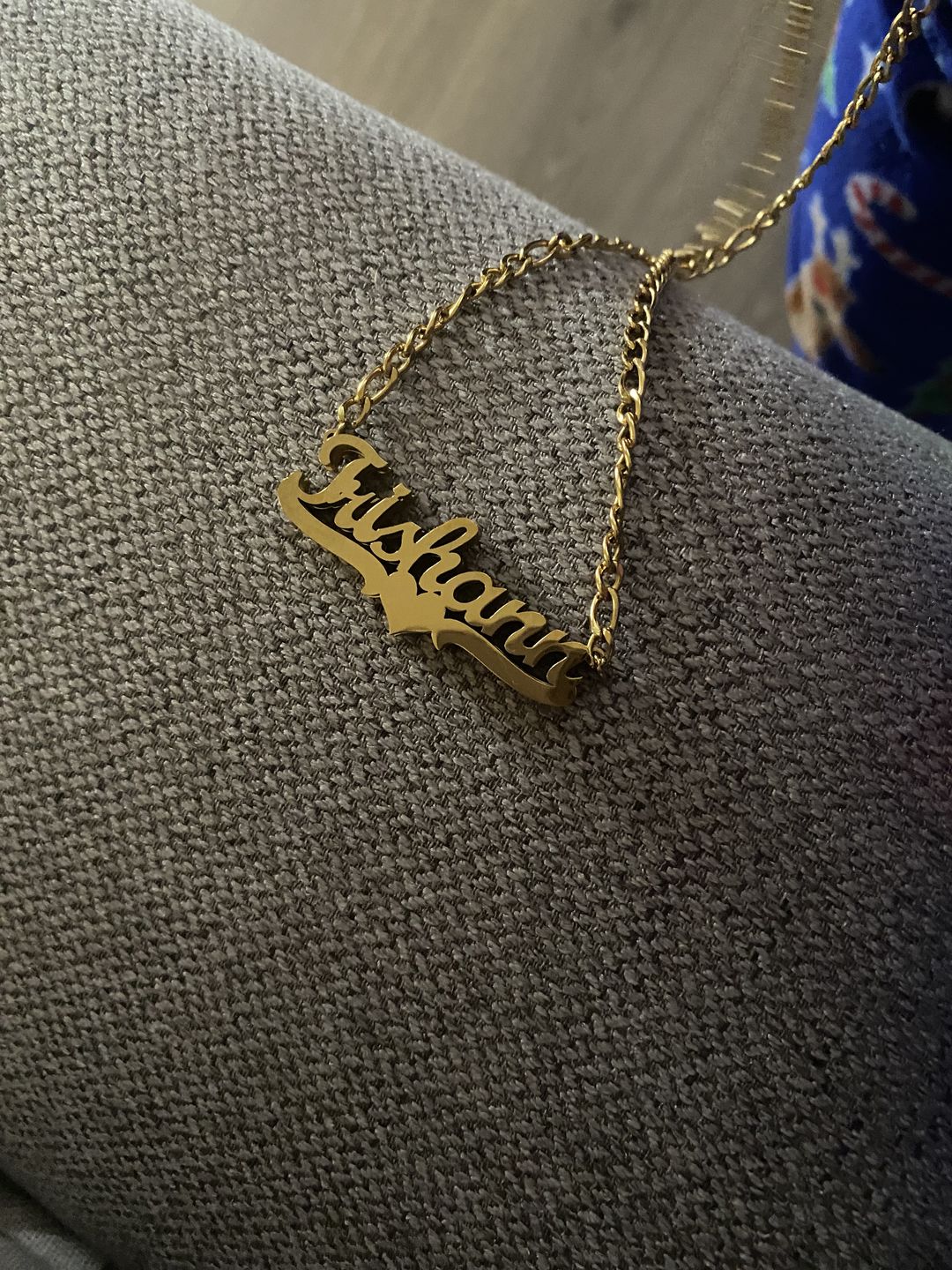 Customer photo review of Classic Heart Bar 3D Plated Name Necklace
