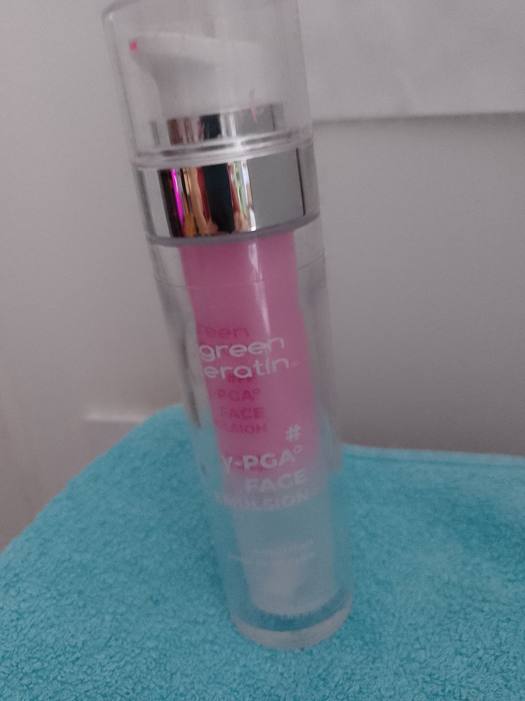 Customer photo review of Y-PGA Emulsion pour le visage, Sans Parfum