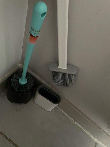 Customer photo review of Flexy Silicone Toilet Brush
