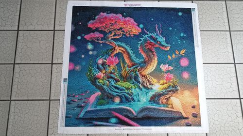 Customer photo review of 5D Diamond Painting AB Steine Magic Dragon Book