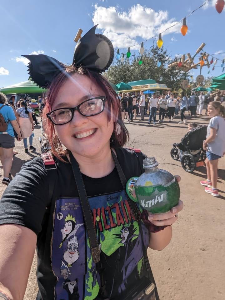 Customer photo review of Bat Bow Spikes Mickey Ears