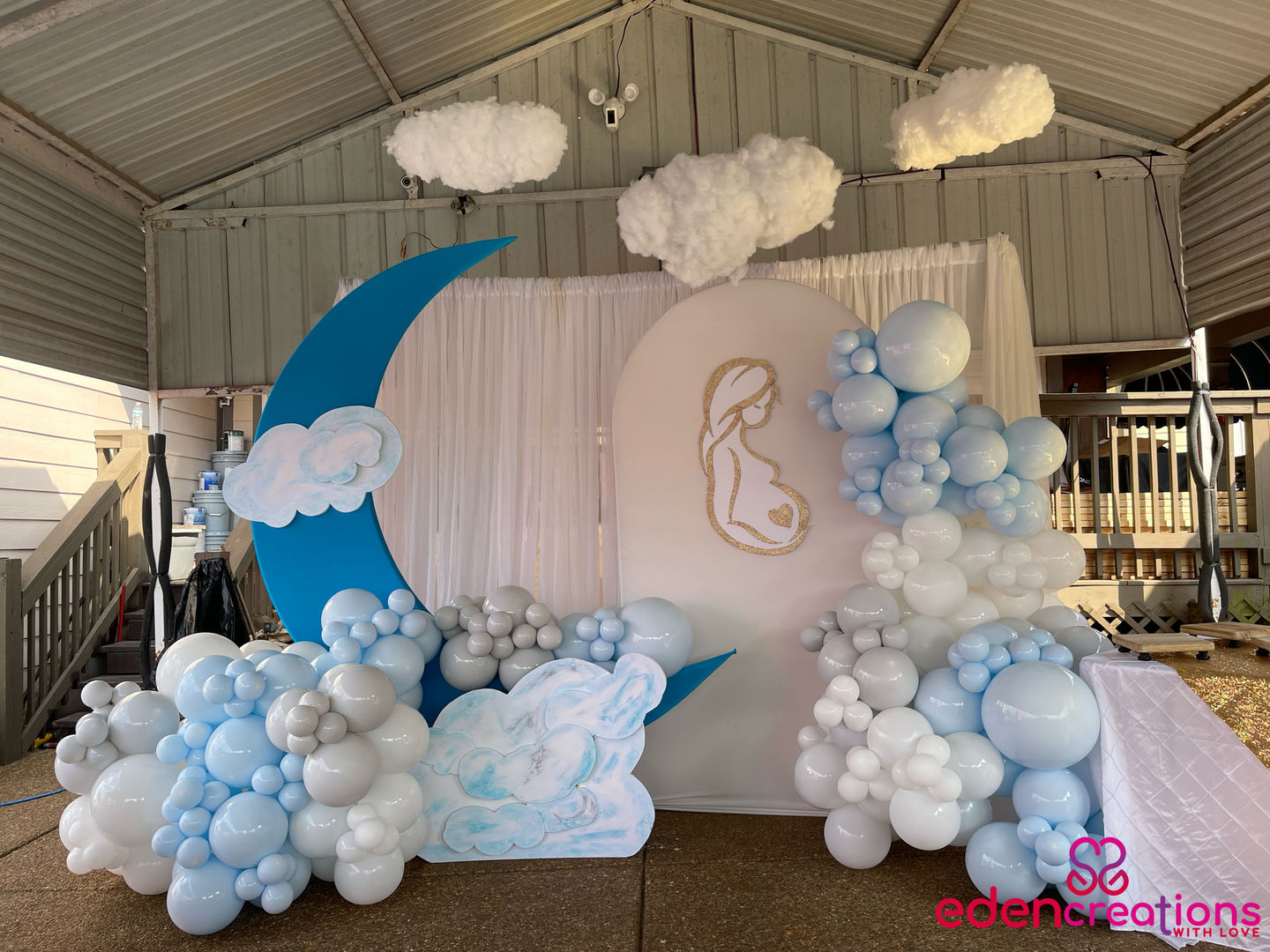 Customer photo review of 6.5ft Portable Crescent Moon Shape Stand for Baby Showers & Birthday & Wedding Events