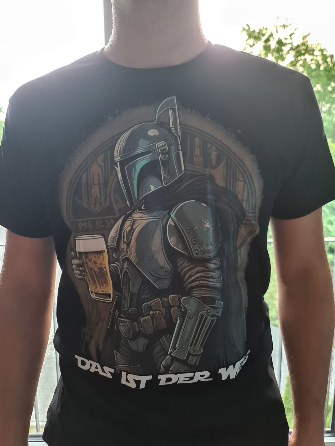 Customer photo review of Das ist der Weg - Mandalorian Bier - Herren Shirt