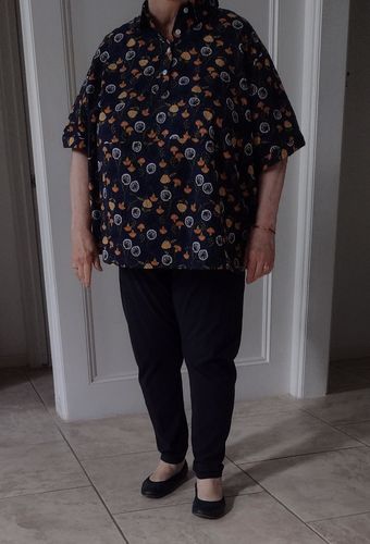 Customer photo review of Plus Size - Summer Flower Print Thin Cotton Floral Shirt