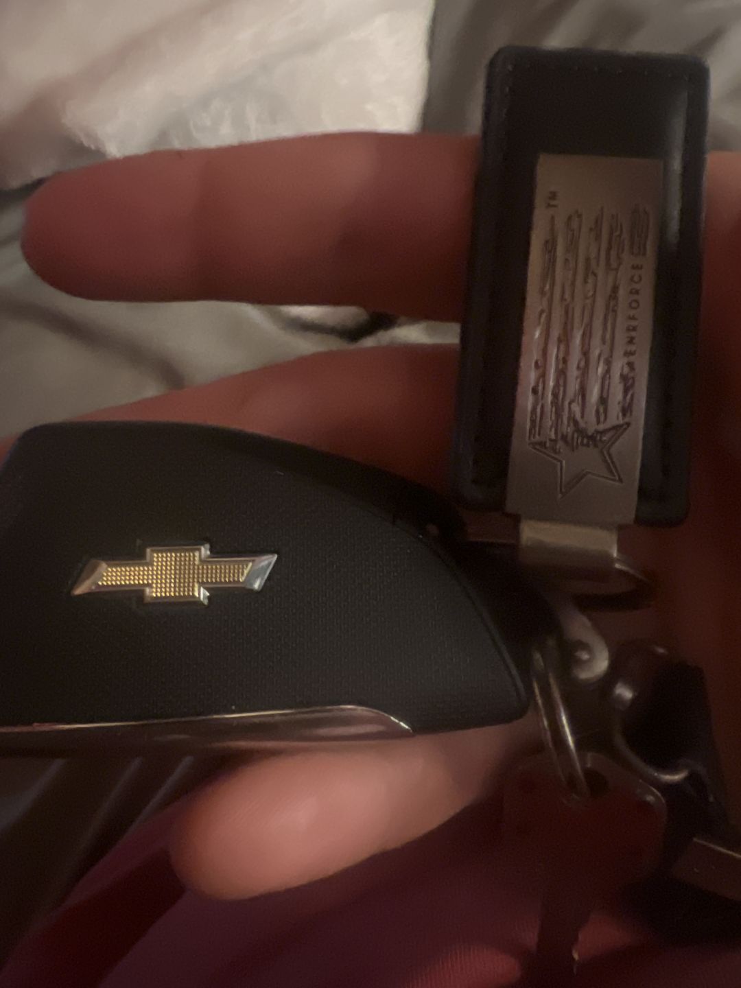 Customer photo review of Premium Keychain (black)