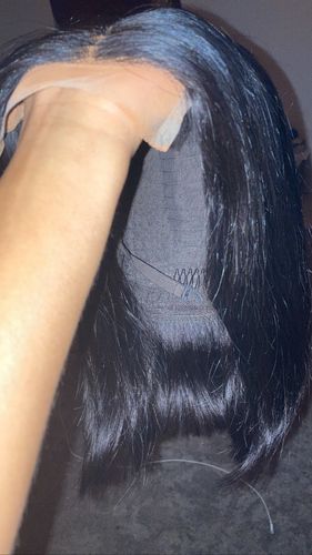 Customer photo review of Melting! Glueless Straight Bob Wig Swiss HD Undetectable Lace 5x5 HD Lace Closure Wig
