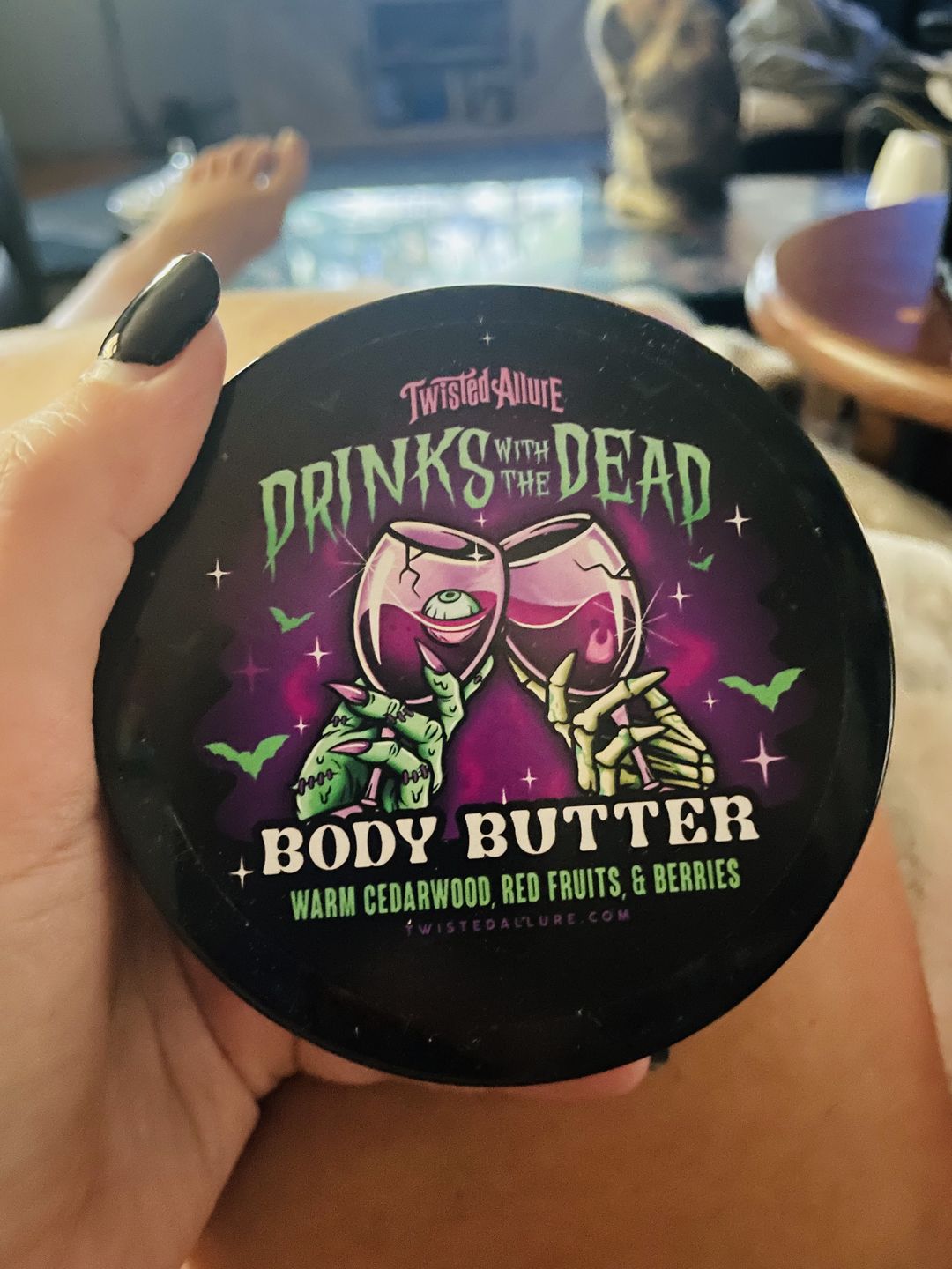 Customer photo review of Drinks with the Dead body butter (Cedarwood, red fruits & berries)