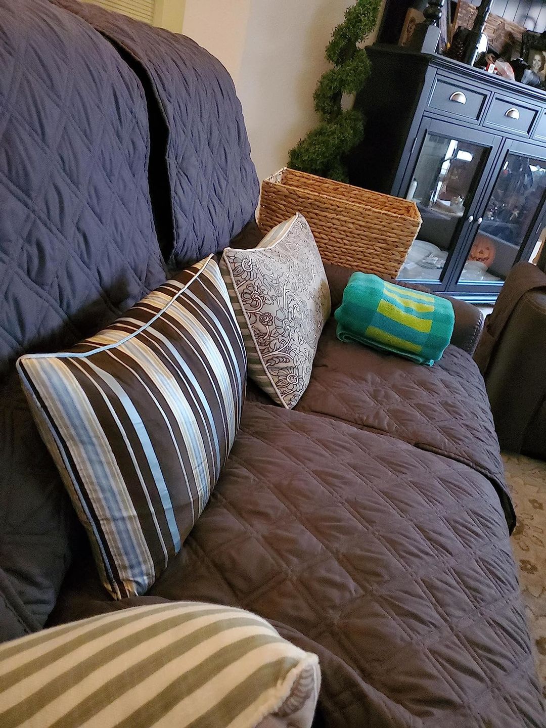 Customer photo review of Waterproof Recliner Chair Cover with Double Straps