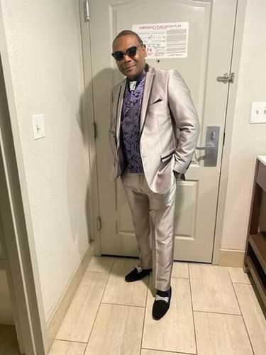 Customer photo review of Purple Paisley Jacquard Silk Men's Vest Hanky Cufflinks Tie Set For Suit or Tuxedo