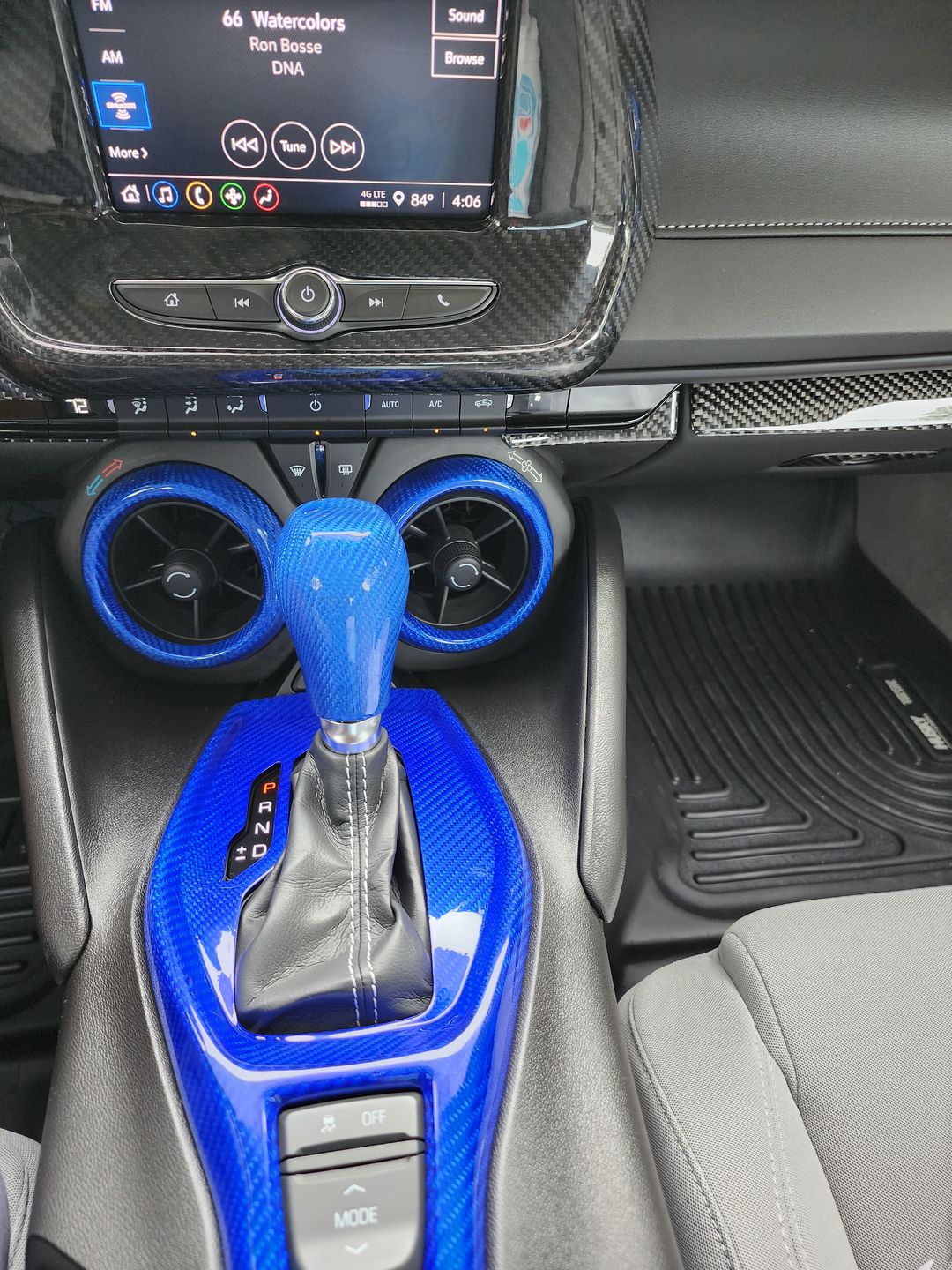 Customer photo review of [Set] Carbon Fiber Center Console AC Vent Covers For 2016-2023 Chevy Camaro