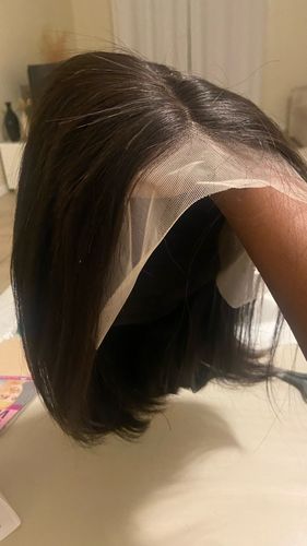 Customer photo review of Full Texture 13x4 Transparent Lace Front Bob Wig 150% Density