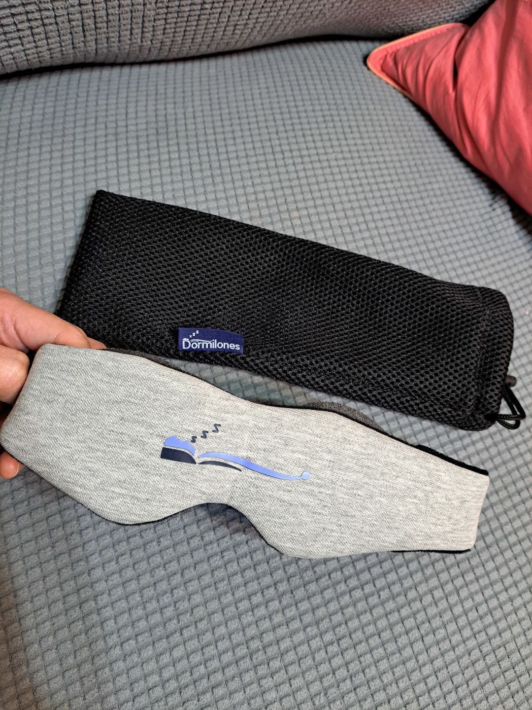 Customer photo review of Antifaz Dormilones - 100% Oscuridad