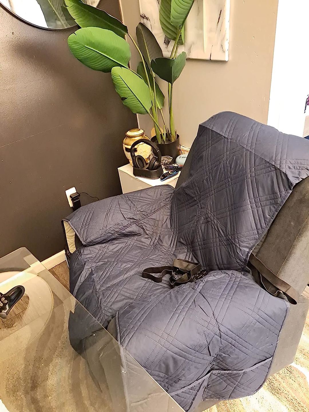 Customer photo review of Waterproof Recliner Chair Cover with Double Straps