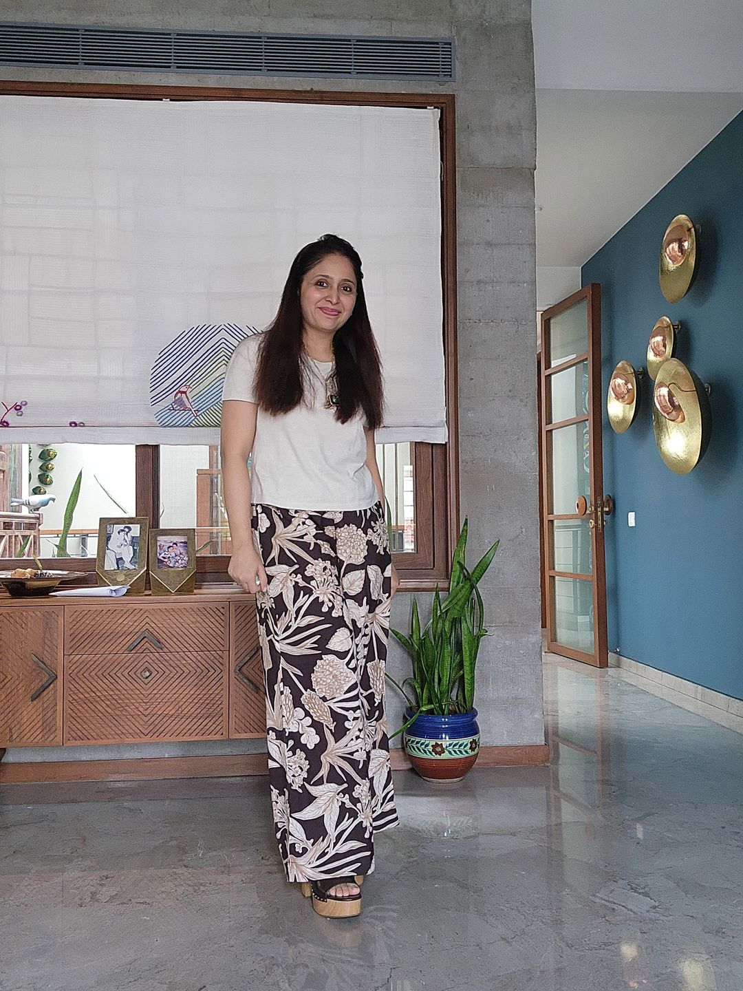 Customer photo review of Chhaya Wide Leg Pant - Brown Kodi Flowers