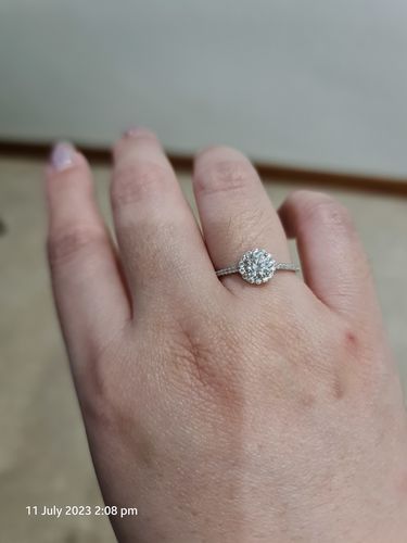 Customer photo review of ARIELLE