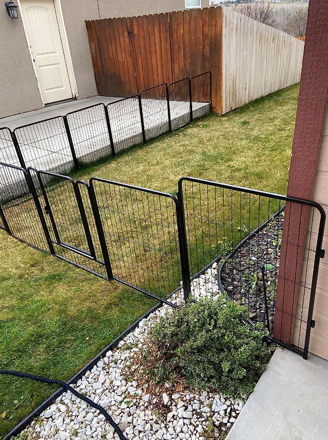 Customer photo review of Stake Bag for Storing & Transporting Playpen Stakes