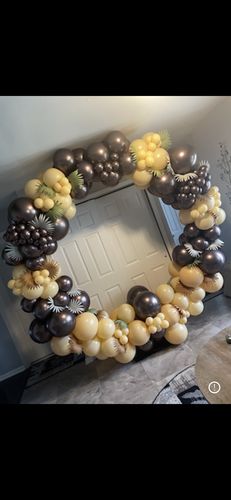 Customer photo review of Party & Hoop Balloon Circle Loop Flower Arch Photo Booth Backdrop Stand