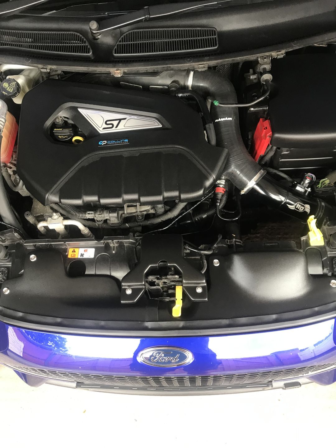 Customer photo review of Proform Bonnet Catch Plate Cover (various colours) - MK7.5 Fiesta