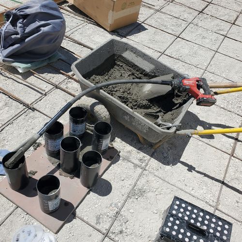 Customer photo review of Milwaukee 2910-20 M18 FUEL™ 4' Concrete Pencil Vibrator (Tool Only)