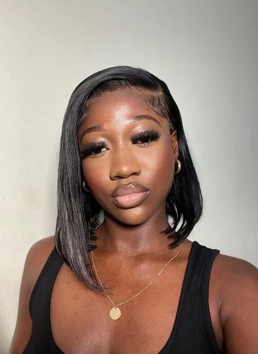 Customer photo review of Melting! Glueless Straight Bob Wig Swiss HD Undetectable Lace 5x5 HD Lace Closure Wig