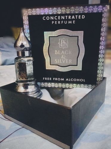 Customer photo review of Black And Silver | Premium Attars | 12ml