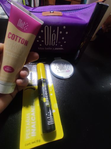 Customer photo review of Maquillaje Líquido Cobertura Media Olé!, 30 gr