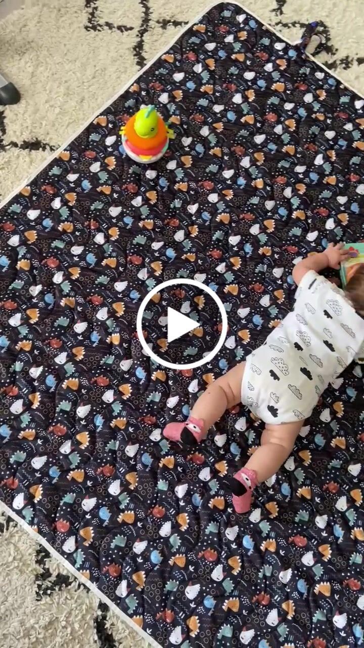 Customer video review of Patterned Machine Washable Reversible Indoor/Outdoor Quilted Water Resistant Play Mat Blanket