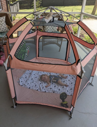 Customer photo review of Pop N' Go™ Playpen