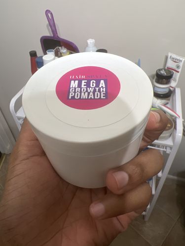 Customer photo review of Scalp Rejuvenating Mega Growth Pomade