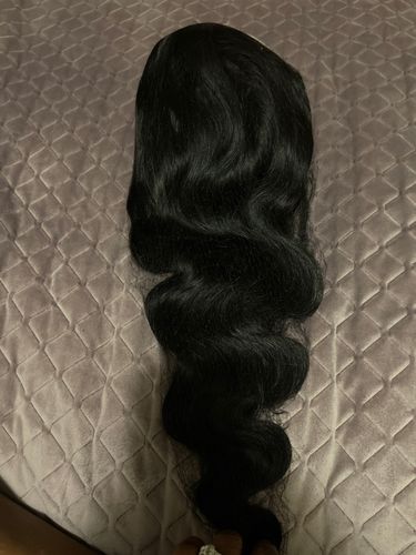 Customer photo review of Melting! Loose Wave Swiss HD Undetectable Lace 13x4 Lace Frontal Wig