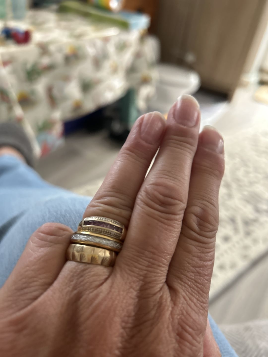 Customer photo review of The Golden Steel 4mm Wonder Ring