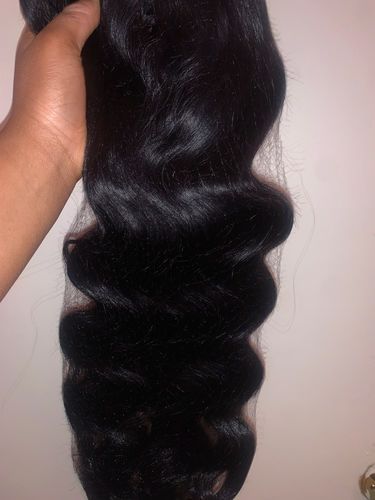 Customer photo review of Melting! Loose Wave Swiss HD Undetectable Lace 13x4 Lace Frontal Wig