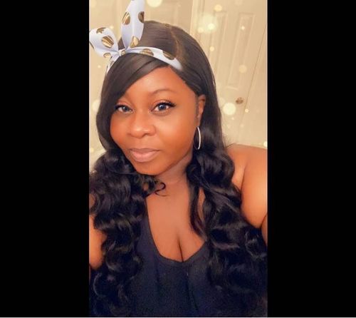 Customer photo review of Melting! Loose Wave Swiss HD Undetectable Lace 13x4 Lace Frontal Wig