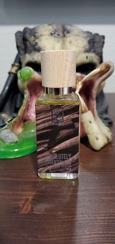 Customer photo review of Absolutely Essential Oud